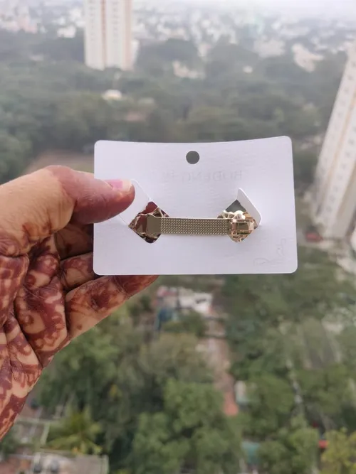 Centre Clip -stone